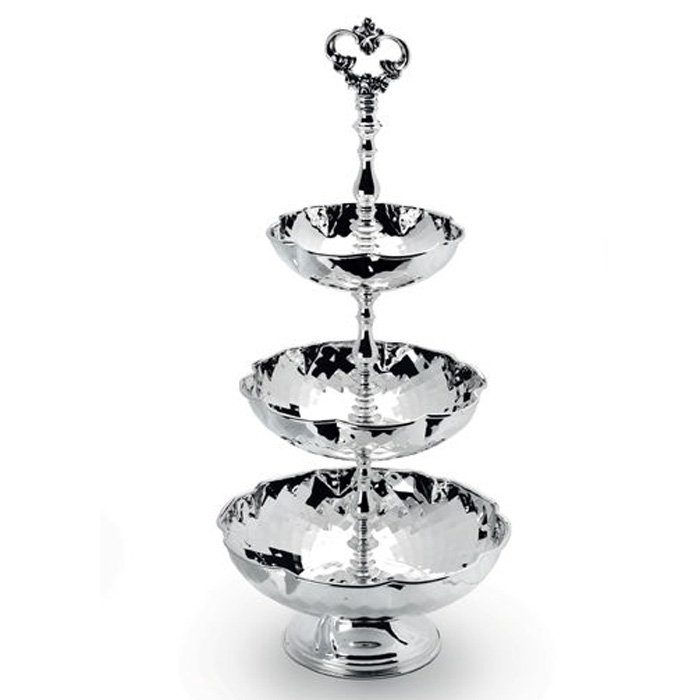 Иг-2053900 Этажерка тройная с отделкой под серебро Chinelli (этажерки металлические серебряные)