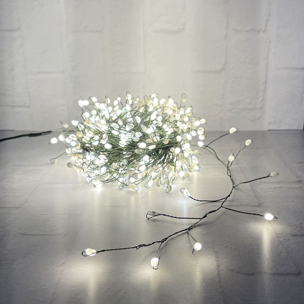 РТР 87651 ГИРЛЯНДА SNAKE LIGHT КАПЛИ МАКРО НА СЕРЕБРЯНОМ ПРОВОДЕ ТЕПЛЫЙ СВЕТ 240 ЛАМП, 8 ФУНКЦИЙ, ДЛИНА 600 СМ