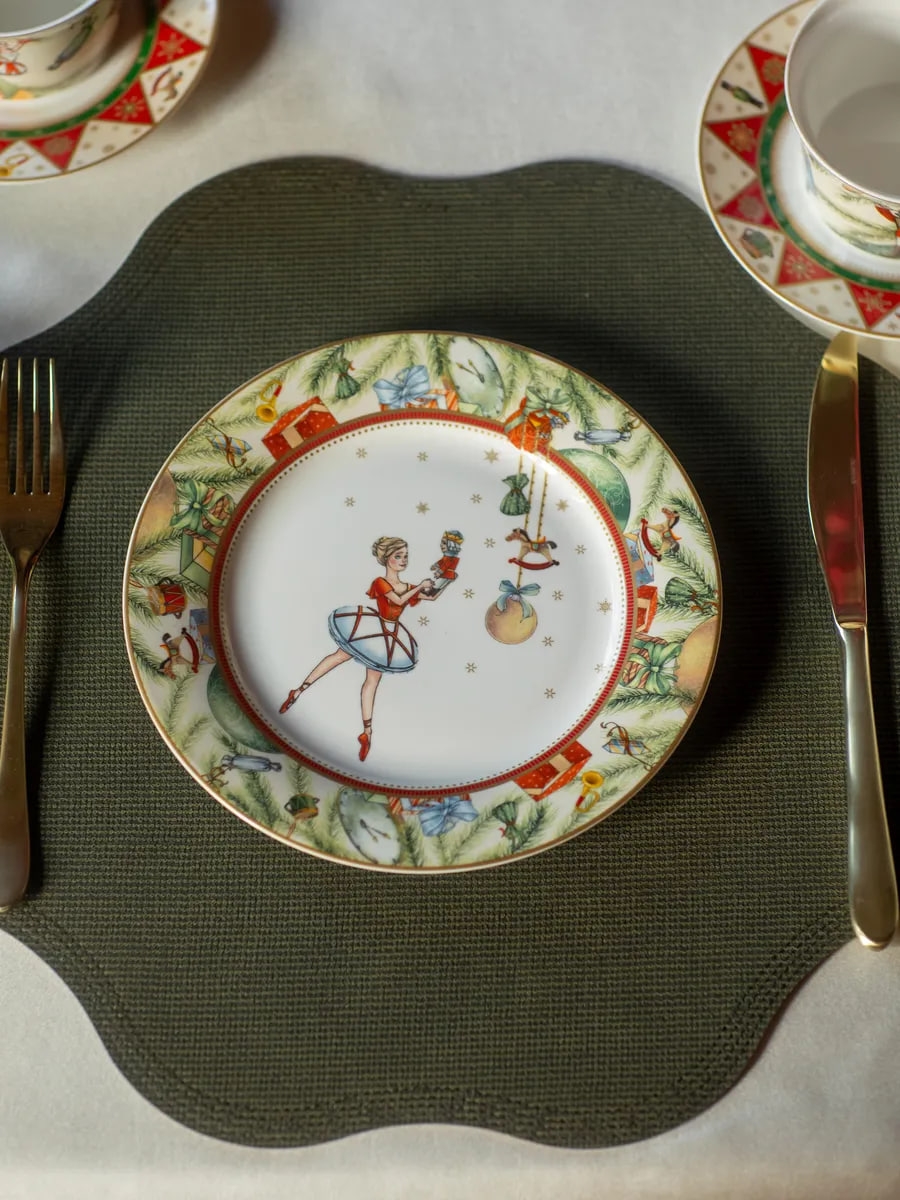 Рос 85-1922 ТАРЕЛКА ЗАКУСОЧНАЯ LEFARD "ЩЕЛКУНЧИК" 20,5 СМ