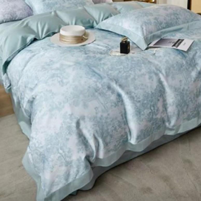 КПГ-361/гол Постельное белье DIOR Евро 200*230/ 250*250/ 50*70-2 голубой 100% Люкс Сатин (плотность 100)