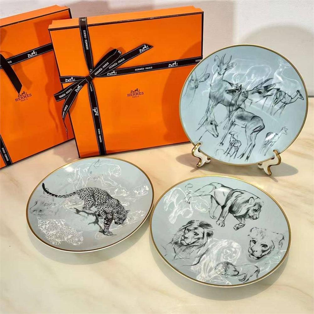 ГК-18 Люкс.Китай.Набор из 3х тарелок Hermes