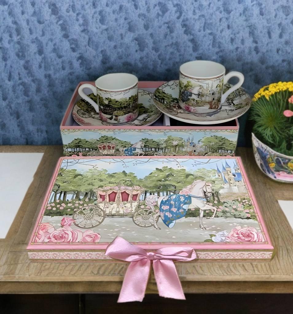 Ри-60/9 Чашки с блюдцем на 2 пер."Свадебная карета"LC015S2/219