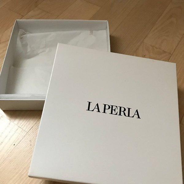 КПГ-114 Коробка подарочная LA PERLA