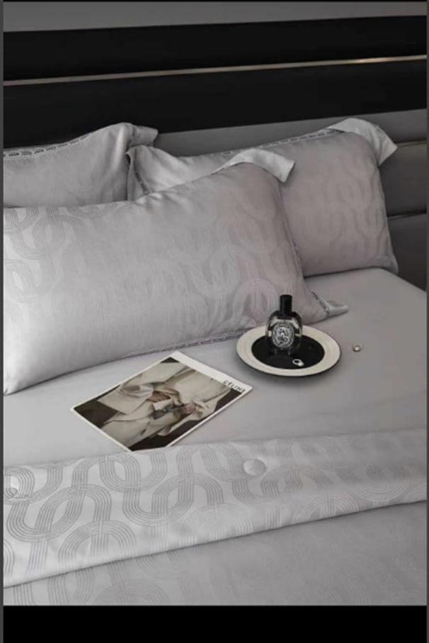 КПГ-533 Постельное белье LA PERLA Евро 200*230/250*250/ 50*70-2 Тенсел (Плотность100)